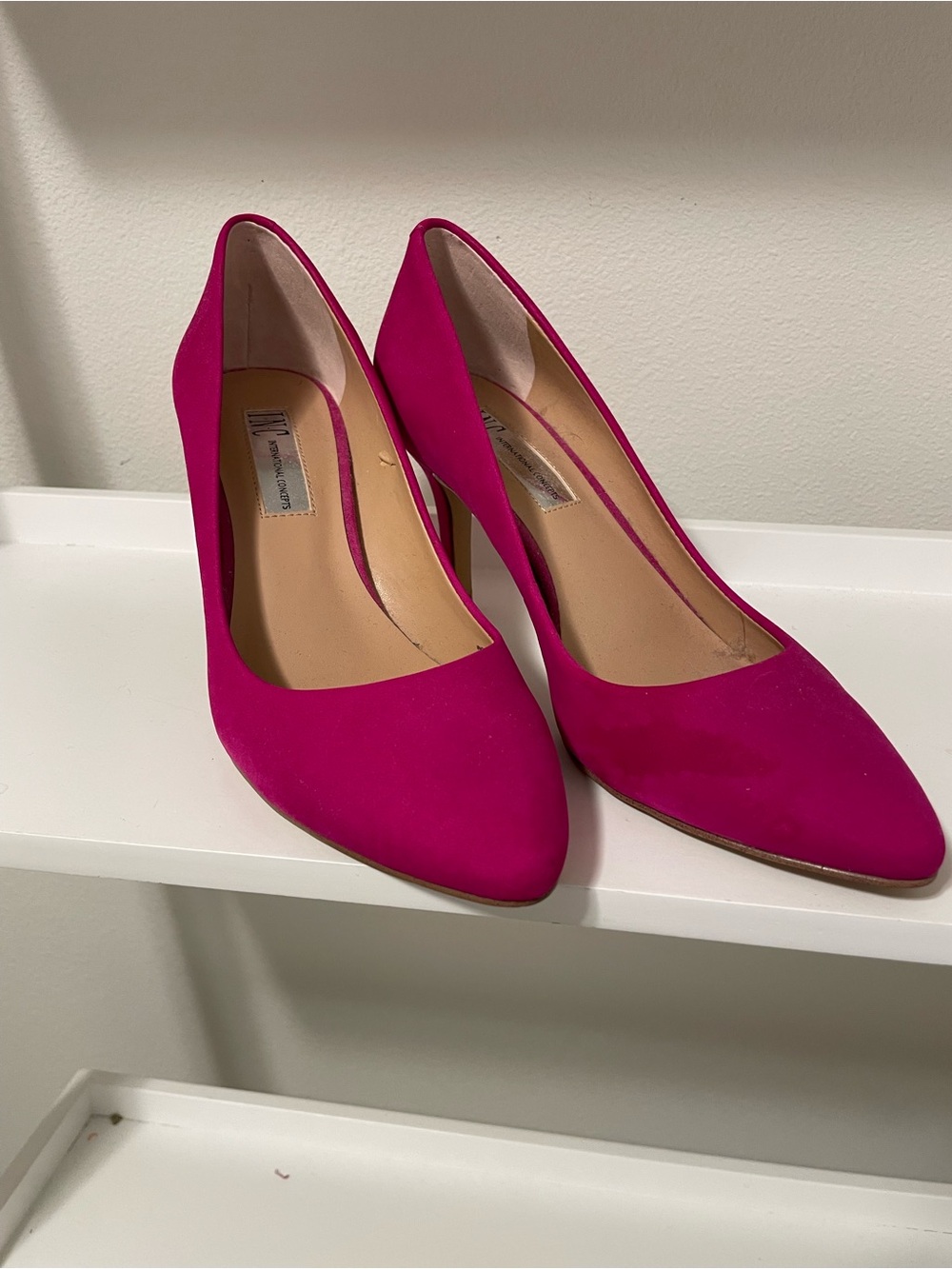 INC International Concepts Fuchsia Pointed-Toe Pumps